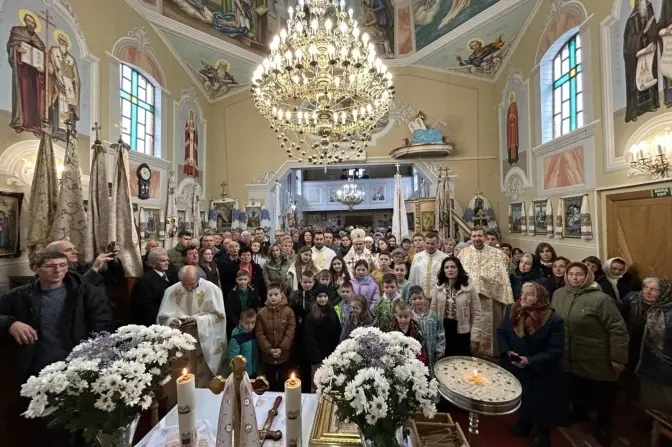 На Дрогобиччині громада понад 1000 днів безперервно молиться за перемогу і справедливий мир