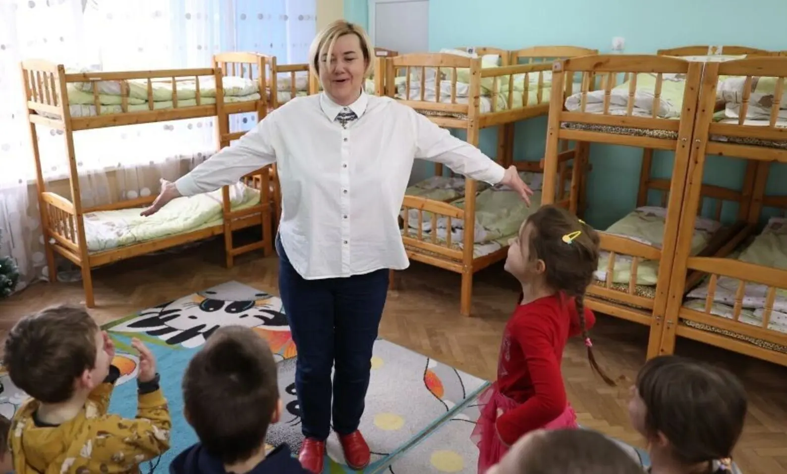 Першими опалення отримали пологові, лікарні та дитсадки / фото ЛМР