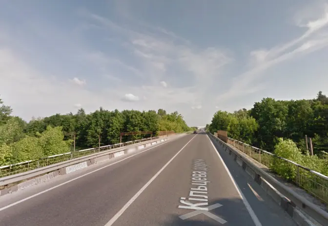 На Західній об'їзній Львова перекриють рух через залізницю