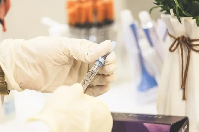 Як почуваються ті, хто уже щепився вакциною та які птахи повернулися на Львівщину. Головне за добу