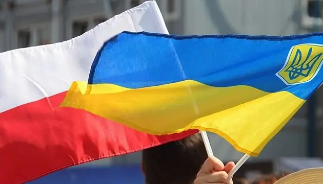 У Польщі ухвалили новий закон про допомогу українцям