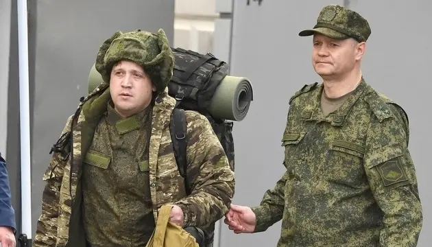 Мобілізованих із полігонів білорусі та росії переміщують у зону бойових дій