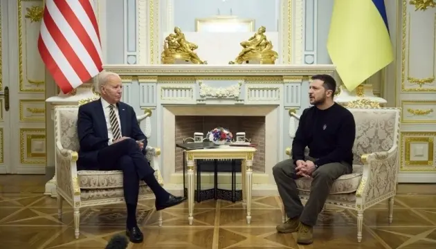 Байден в Києві анонсував новий пакет військової допомоги