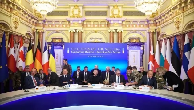 Сьогодні відбудеться зустріч «коаліції охочих» у Парижі