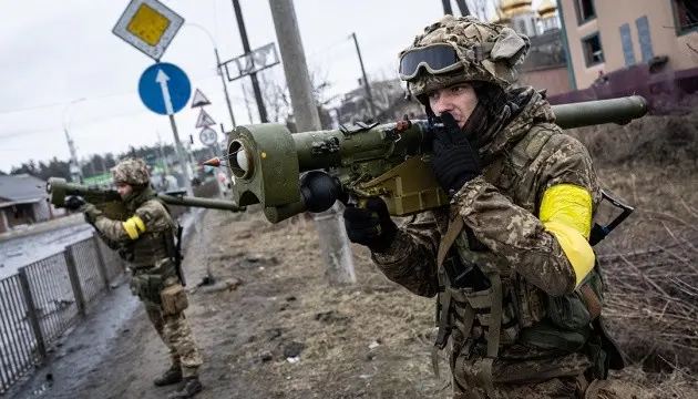 Росіяни пробують оточити ЗСУ біля Лисичанська, – Генштаб