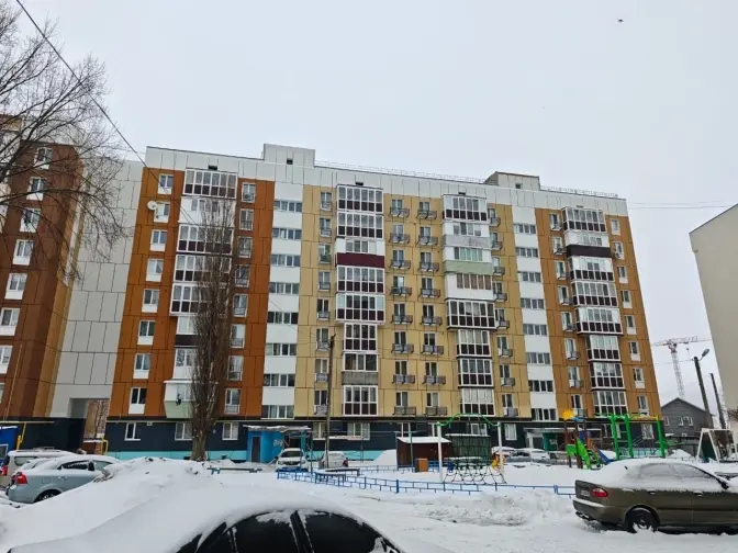 Відбудова Бородянки: у селищі тривають ремонти житлових будинків і адмінспоруди
