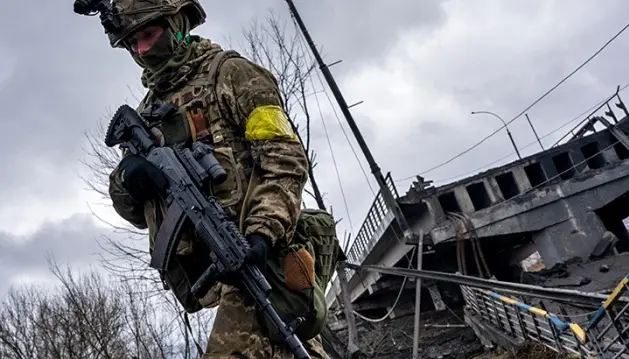 За добу росіяни втратили ще 300 військових. Найбільше втрат – на Ізюмському напрямку