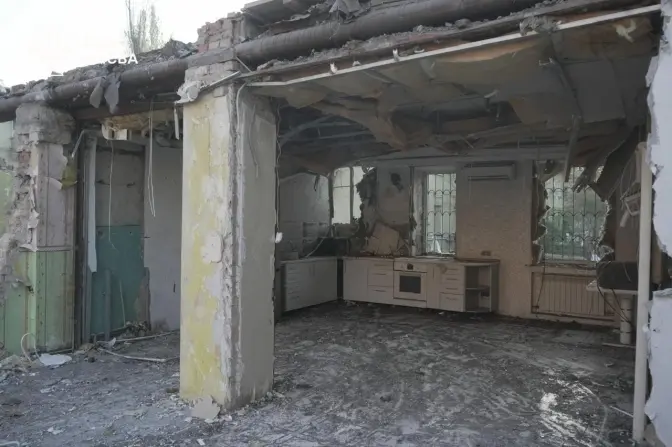 КМДА п'ятий день шукає тимчасове житло для жителів зруйнованих ракетним ударом будинків