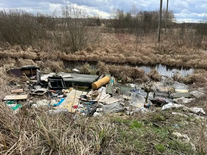 На території заповідника у Львові утворився полігон відходів