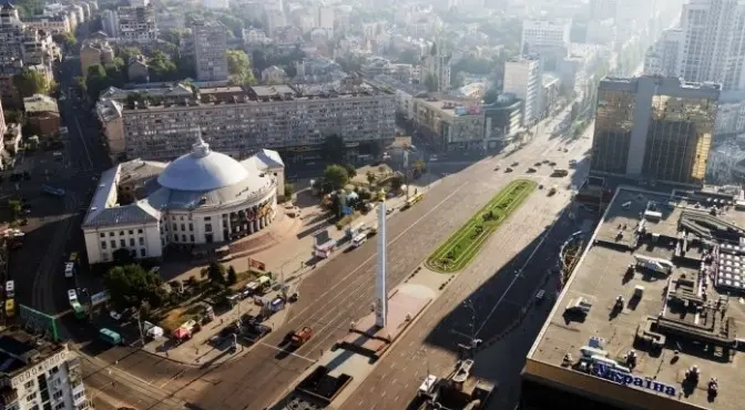 У Києві два радянських пам’ятники позбавили охоронного статусу