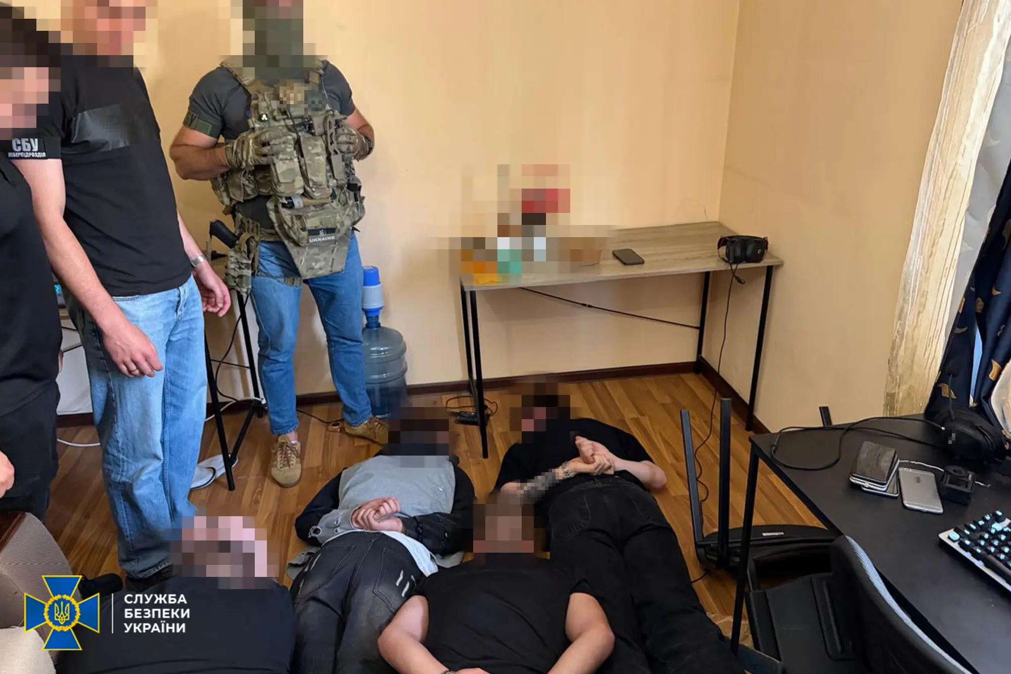 Підозрювані у створенні кол-центру / фото: СБУ