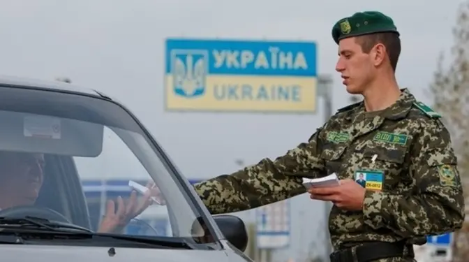 Що робити, коли є бронь або відстрочка від призову, а вручили повістку. Пояснення