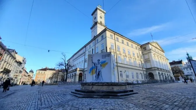 Кому на Львівщині платять найбільше та місту повернули ділянку у Брюховичах. Підсумки доби