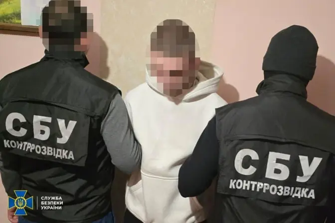 СБУ затримала у Львові ворожого інформатора, який шпигував за ЗСУ