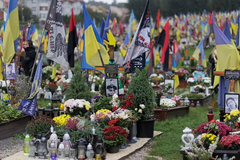 Поле почесних поховань / фото: Гарнізонний храм
