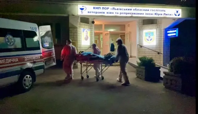 У госпіталі у Винниках вибух кисню. Хворих на Covid-19 везуть в інші лікарні