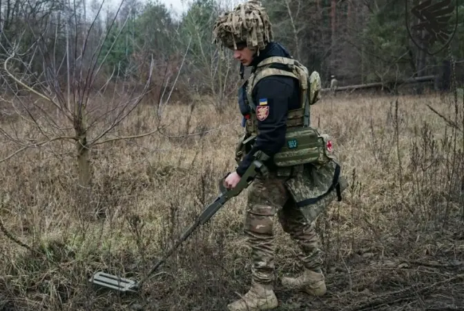 Жителів Києва та області попередили про вибухи
