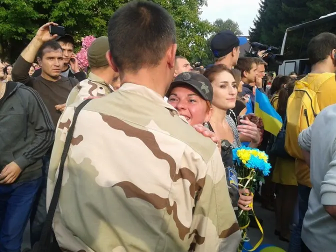Вранці до Львова повернуться ще 150 військових з АТО