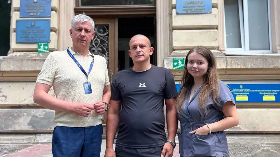 У Львові медики приборкали важку форму псоріатичного артриту в 37-річного чоловіка / фото зі сторінки лікарні