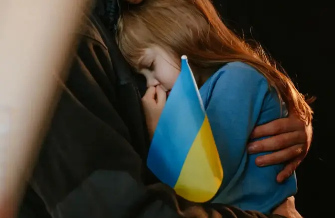 На Львівщині бізнес може допомогти дітям, що втратили батьків під час війни. Як долучитись