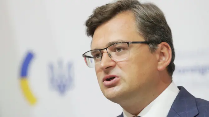 Зміна командування росії не вплине на плани України, – Кулеба