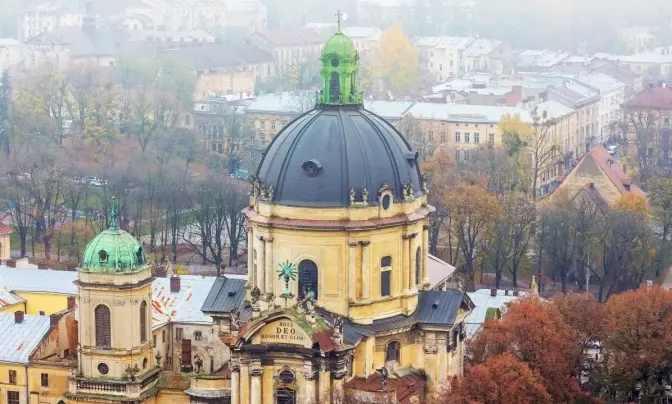 Як кандидати на голову Львівської ОТГ вирішуватимуть ТОП-5 проблем міста. Дискусія наживо