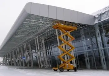 Новий львівський аеротермінал готовий на 90%. ФОТО