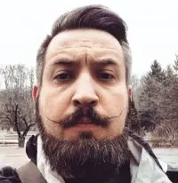 Петро Нек