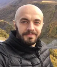 Роман Зубачик