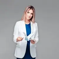 Анна Твердова