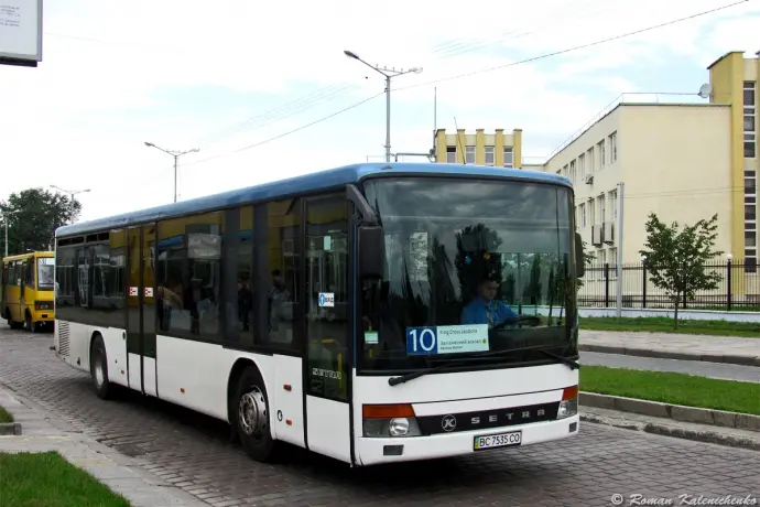 У Львові ще на один маршрут випустили низькопідлогові автобуси