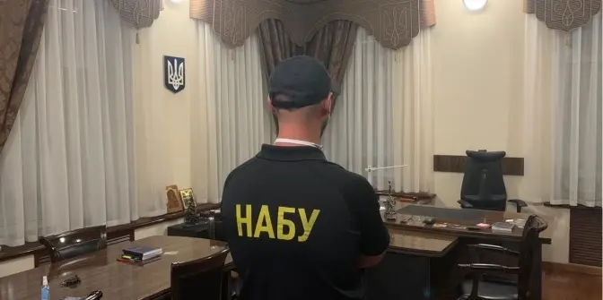 Рукотворний Covid-19 та плівки суддів, які захоплювали Україну. Висновки тижня, що минув