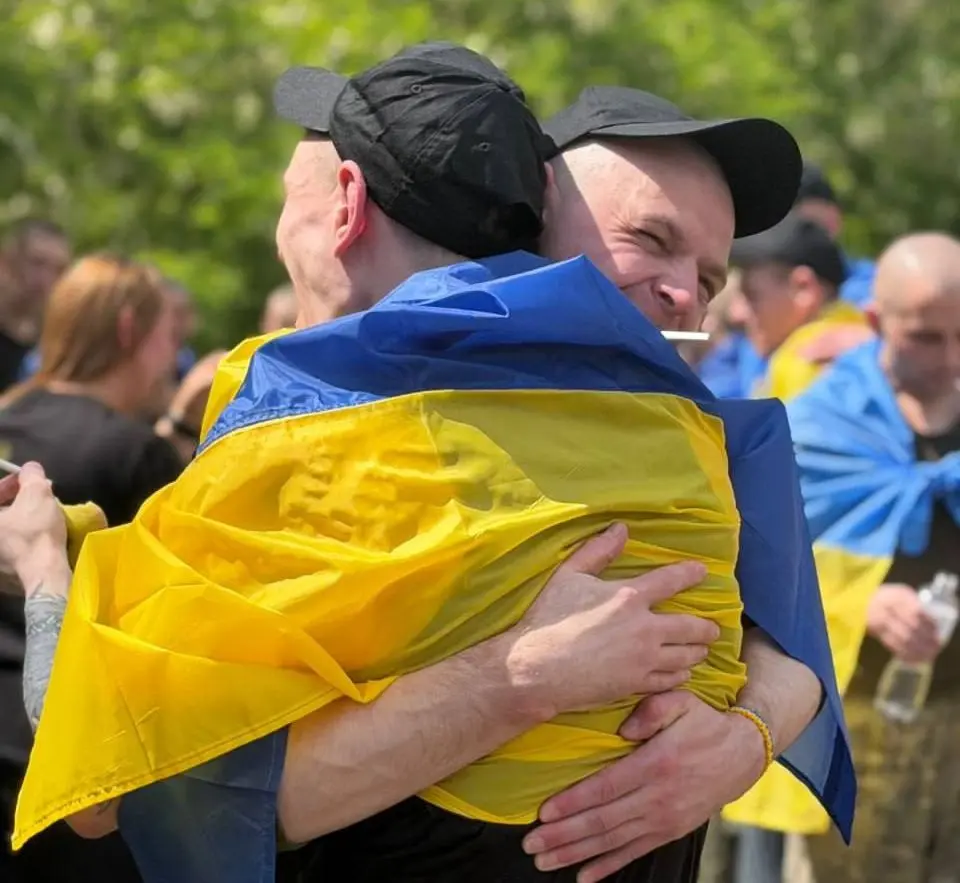 Шестеро захисників зі Львівщини повернулися з полону під час нового обміну
