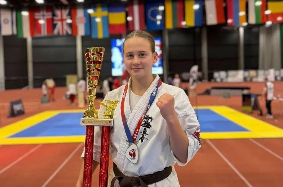 Львівська одинадцятикласниця стала чемпіонкою Європи на турнірі з карате