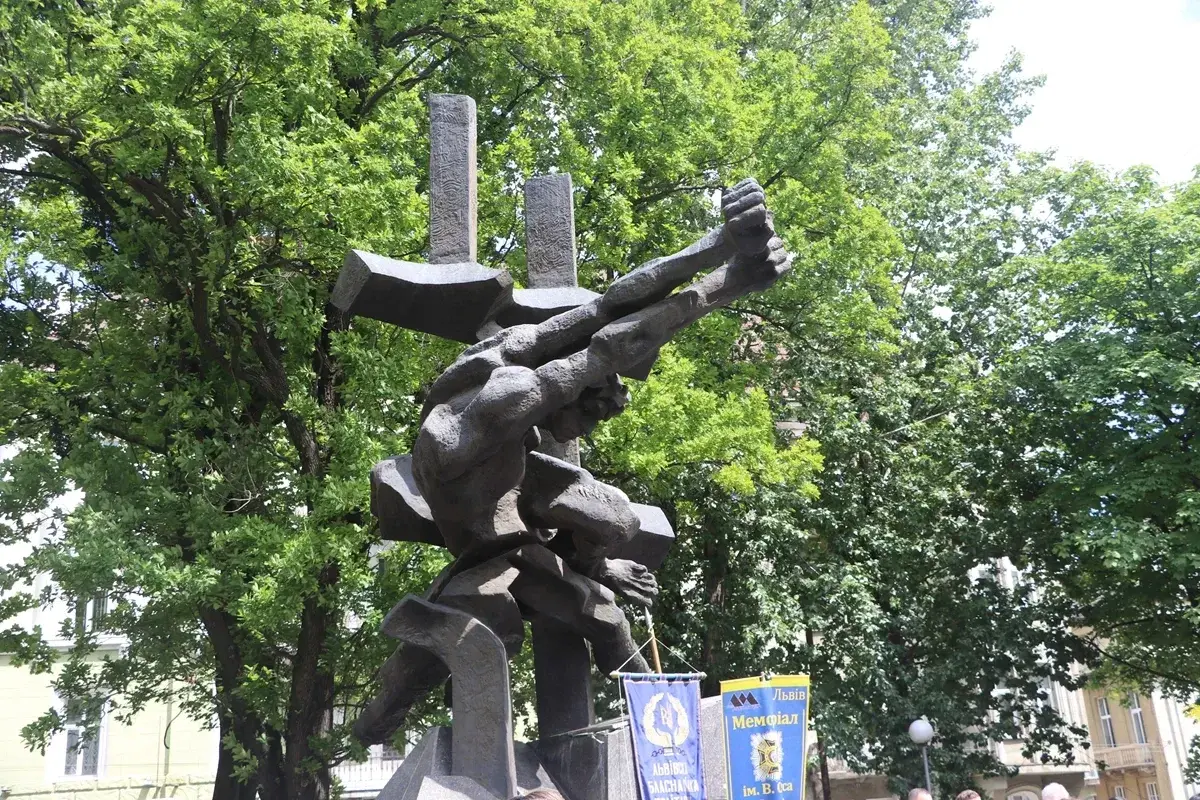 пам’ятник Жертвам комуністичних злочинів / фото: ЛОДА
