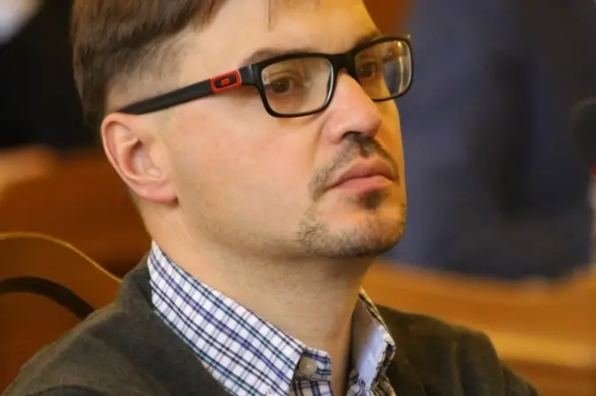 Допомогти та не дати вкрасти. Андрій Дворакевич про медицину і політику у Львові
