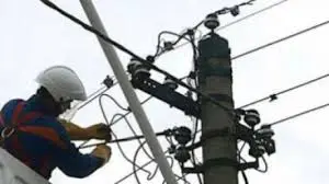 Через грози та шквали у Львові можливі обриви ліній електропередач
