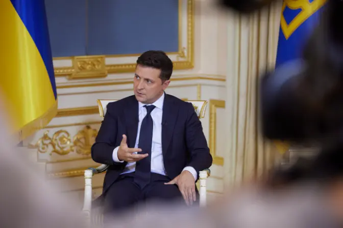 Не тільки на Донбасі. У Зеленського заговорили про вільну економічну зону на Заході України