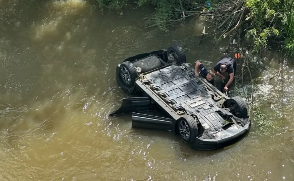 27-річний водій легкової машини загинув на Львівщині / Фото поліції