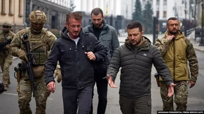 На Берлінале відбулась прем’єра фільма Шона Пенна про Україну