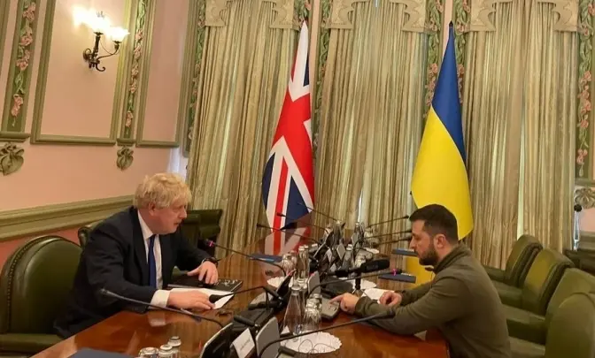 До Києва для зустрічі з президентом Зеленським прибув Борис Джонсон