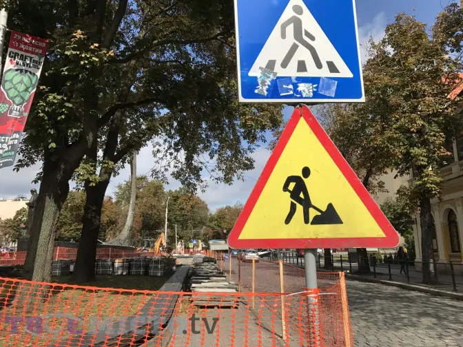 За пам’ятником Шевченку у Львові з’явиться велодоріжка. Фото