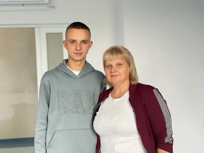 Львівські нейрохірурги допомогли 17-річному хлопцеві після ДТП знову стати на ноги