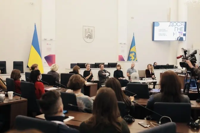 Керівникам установ культури у Львові обіцяють підвищити зарплати до тисячі доларів