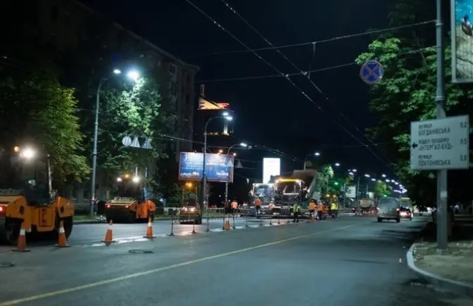 У Києві знову дискутують щодо перейменування Повітрофлотського проспекту. Які рішення пропонують