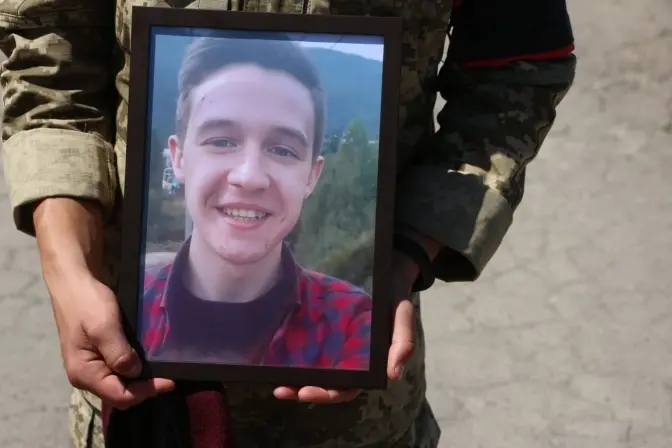 На Львівщині попрощалися з 22-річним воїном, який загинув у бою за Україну