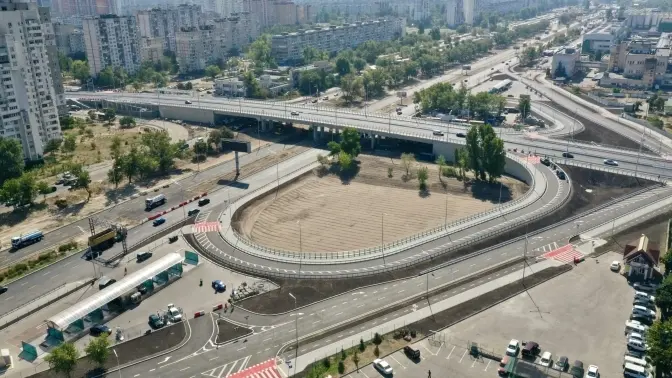 На Оболоні повністю відкрили рух новою розв’язкою на Богатирській