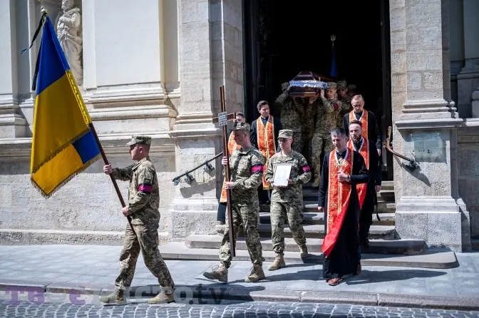У Львові попрощаються із двома загиблими на війні захисниками. Ким вони були