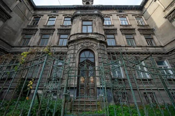 Чи відреставрують у Львові давню пам'ятку на Тершаковців, де колись жили місцеві вчені