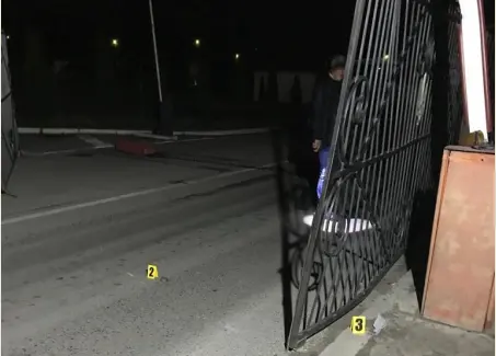 На Львівщині чоловік прорвався через кордон та пошкодив ворота пункту пропуску